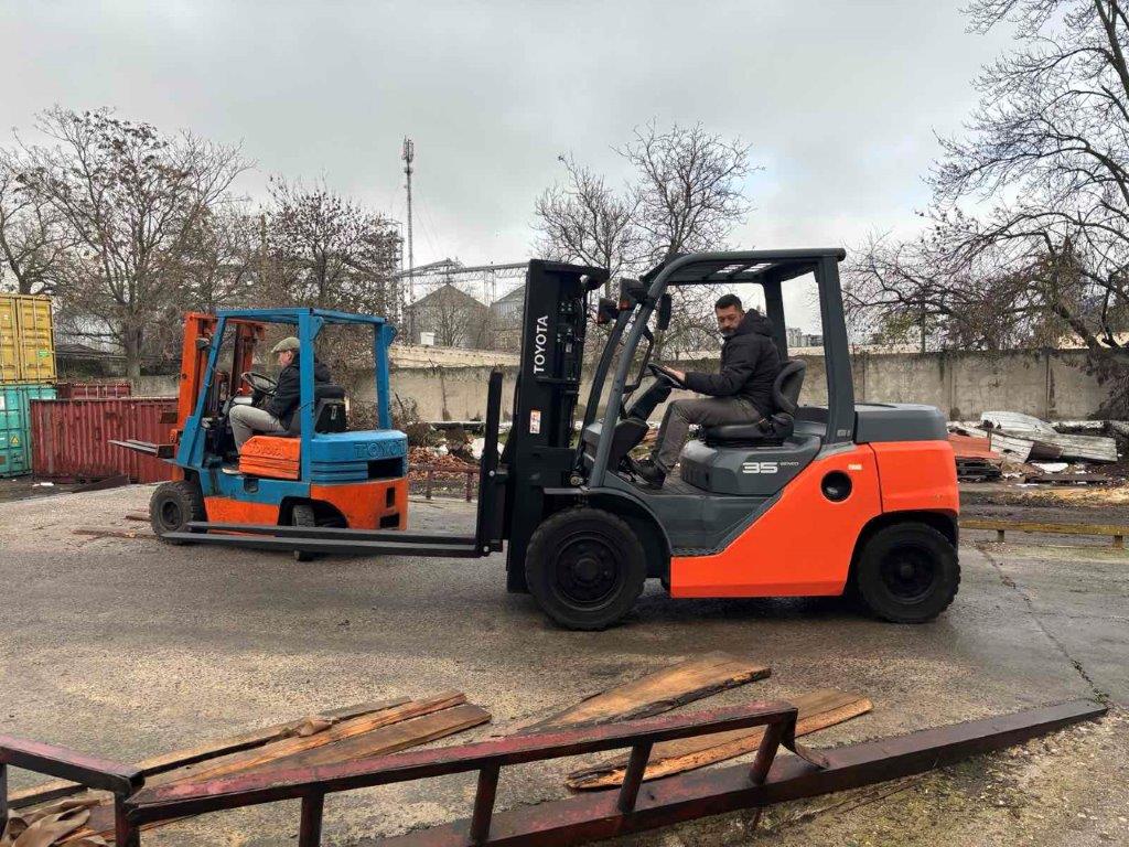 Поставка дизельних навантажувачів ТОЙОТА