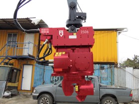 PVE-6A-Excavator-Mounted-Vibratory-Hammer_3399_V3_HM