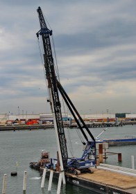 Woltman-160PR-Piling-Rig-driving-piles-7