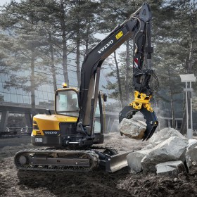 volvo-benefits-compact-excavator-ecr88d-stability-2324x1200