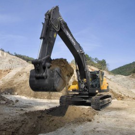 volvo-benefits-crawler-excavator-ec480d-t2-digging-power-2324x1200