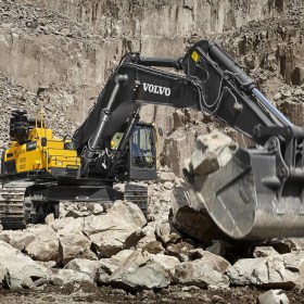 volvo-benefits-crawler-excavator-ec750d-t3-digging-force-2324x1200