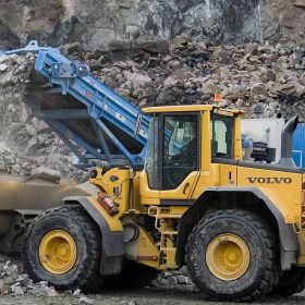 volvo-benefits-wheel-loader-l110f-t3-the-right-power-2324x12008