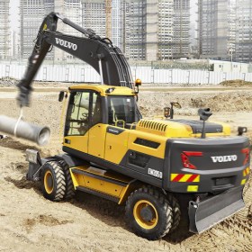 volvo-benefits-wheeled-excavator-ew205d-t3-advanced-hydraulics-2324x1200